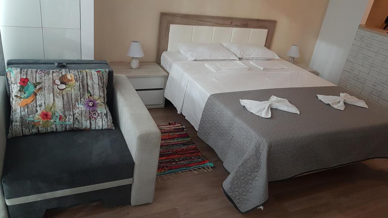 Апартаменты Estival Studio By Onix Blue Mamaia Nord Нэводари Экстерьер фото