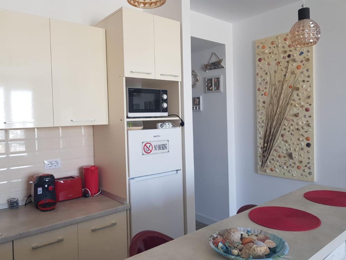 Апартаменты Estival Studio By Onix Blue Mamaia Nord Нэводари Экстерьер фото